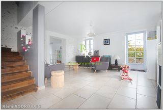  Maison � vendre 10 pi�ces 219 m�