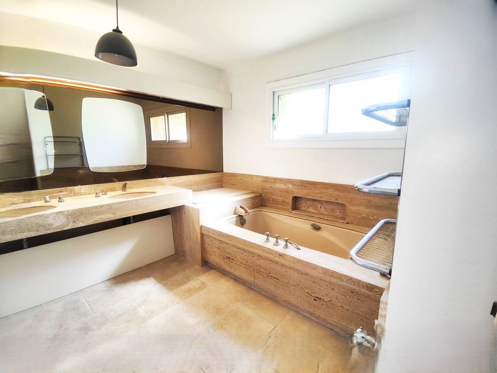 � vendre  Maison Arles (13200)