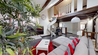  Appartement � louer 5 pi�ces 120 m�