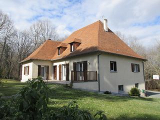  Maison � vendre 9 pi�ces 250 m�