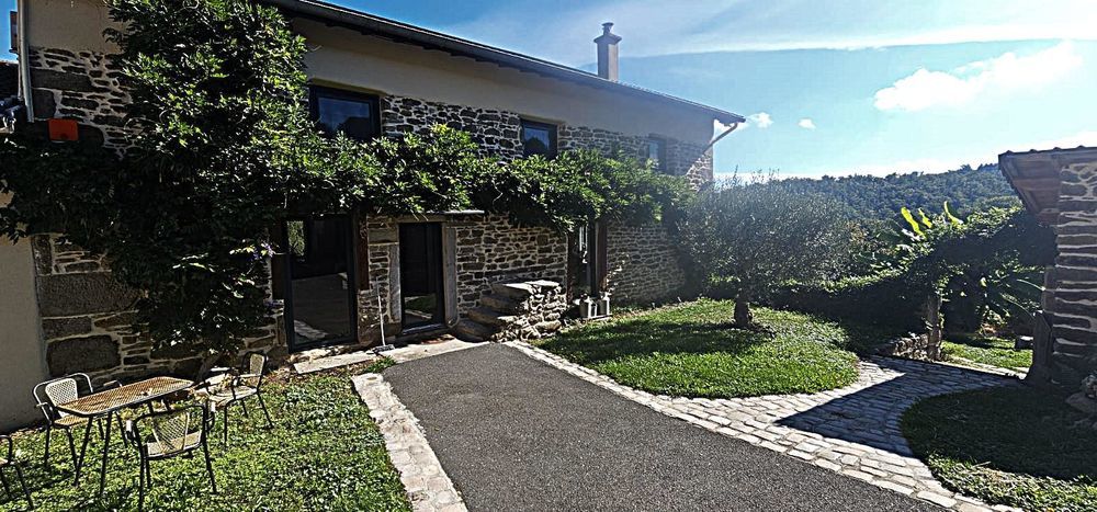 � vendre  Maison La Talaudi�re (42350)