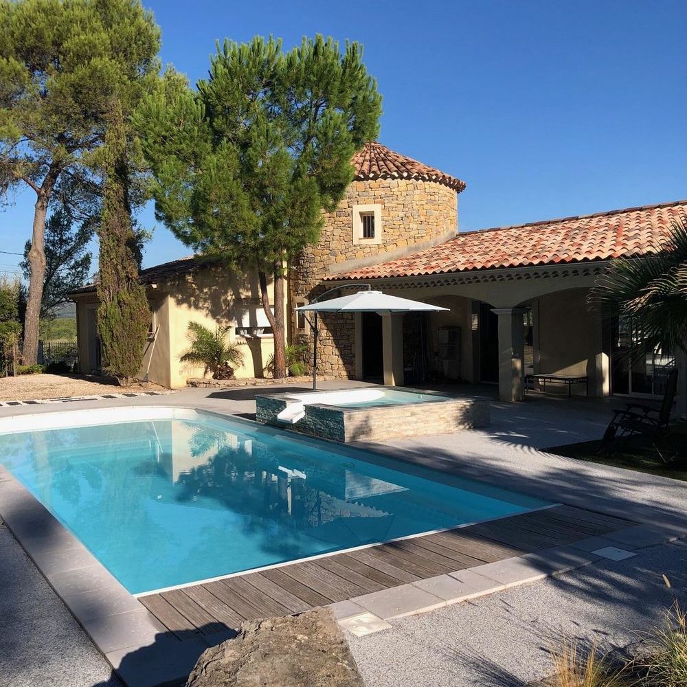 � vendre  Maison Carc�s (83570)