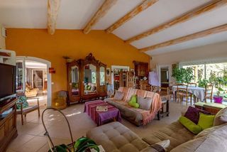  Maison � vendre 8 pi�ces 245 m�