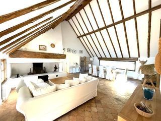  Maison � vendre 5 pi�ces 150 m�