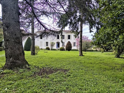   Ensemble de 2 maisons Maison - 276 m�