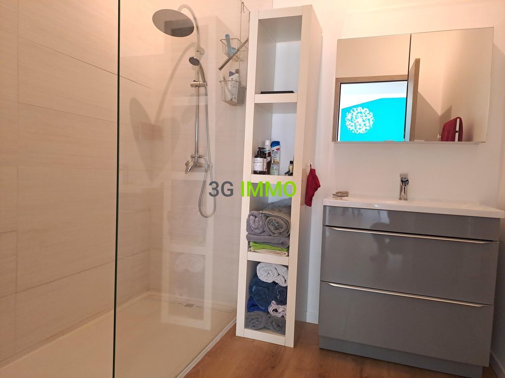 � vendre  Maison Uz�s (30700)