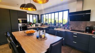  Maison � vendre 6 pi�ces 175 m�