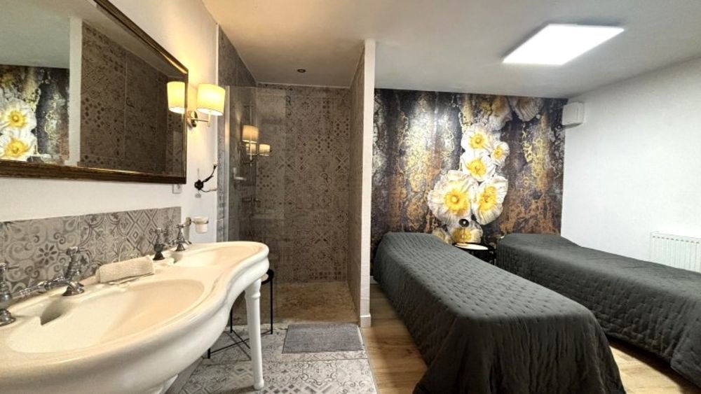 � vendre  Maison Uz�s (30700)