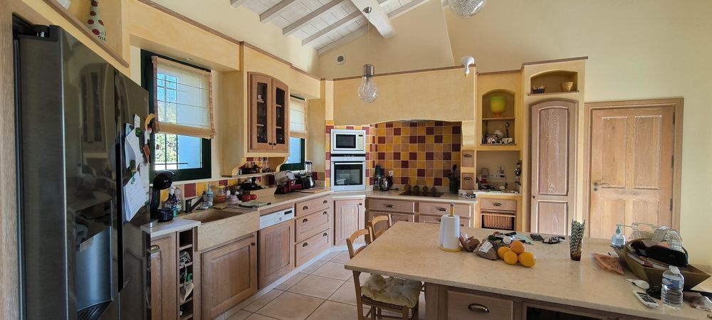 � vendre  Maison P�zenas (34120)