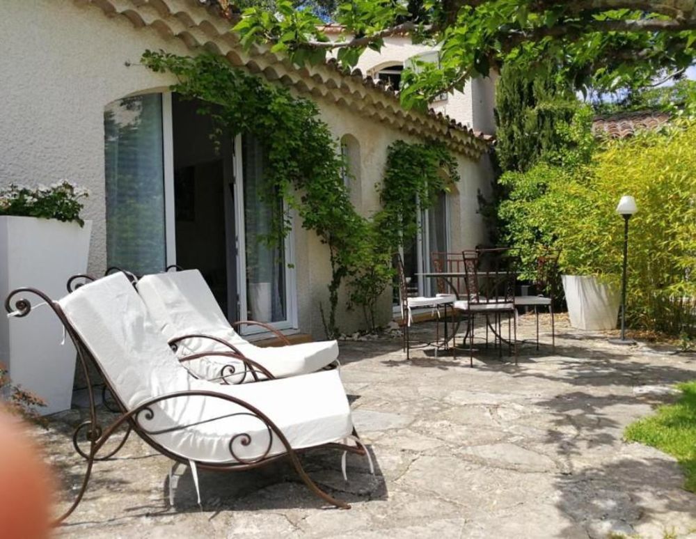 � vendre  Maison Uz�s (30700)