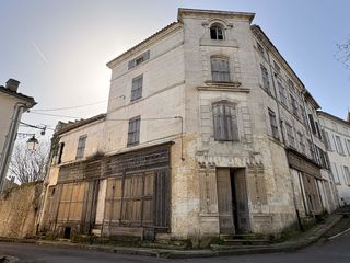  Maison � vendre 10 pi�ces 240 m�