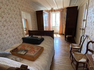  Maison � vendre 6 pi�ces 220 m�