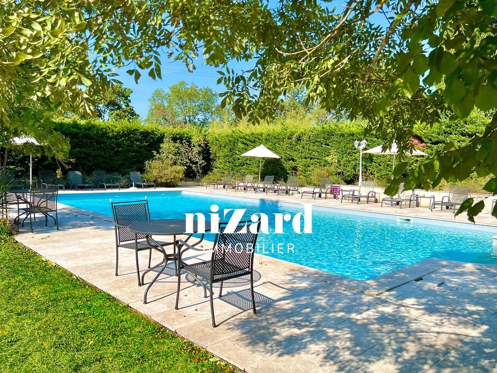 � vendre  Propri�t�/ch�teau Agen (47000)