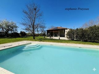  Maison � vendre 8 pi�ces 300 m�