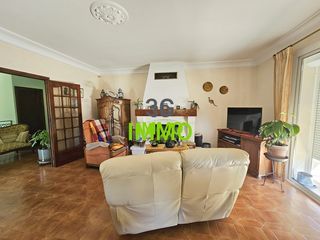  Maison � vendre 8 pi�ces 201 m�