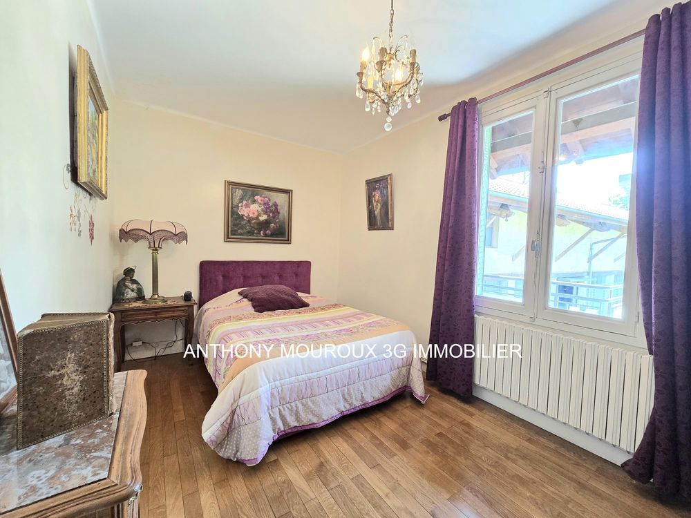 � vendre  Maison Bourg-en-Bresse (01000)