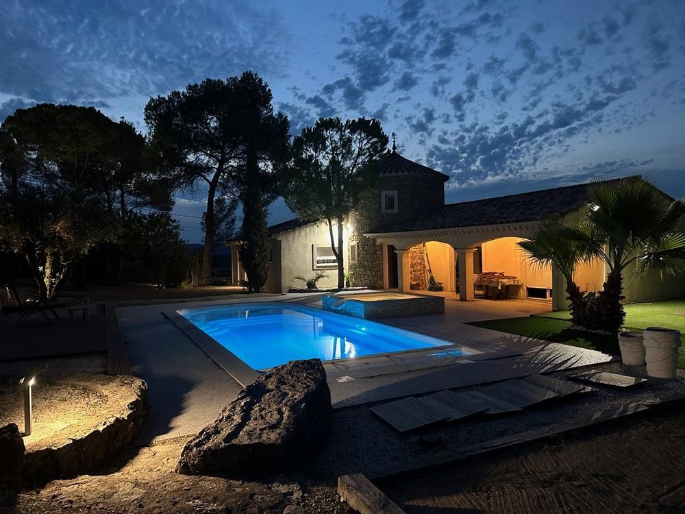 � vendre  Maison Carc�s (83570)