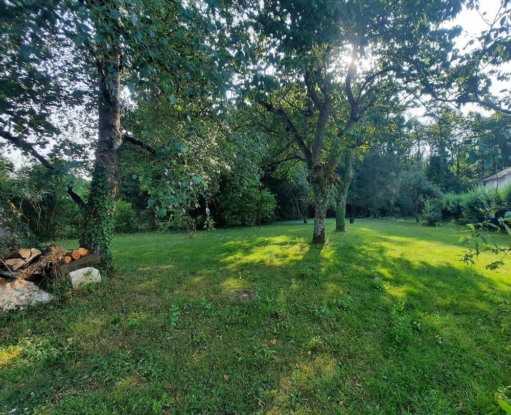 � vendre  Maison Saint-Genis-Pouilly (01630)