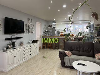  Maison � vendre 8 pi�ces 223 m�