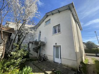  Immeuble � vendre 10 pi�ces 150 m�