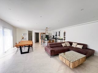  Maison � vendre 4 pi�ces 146 m�