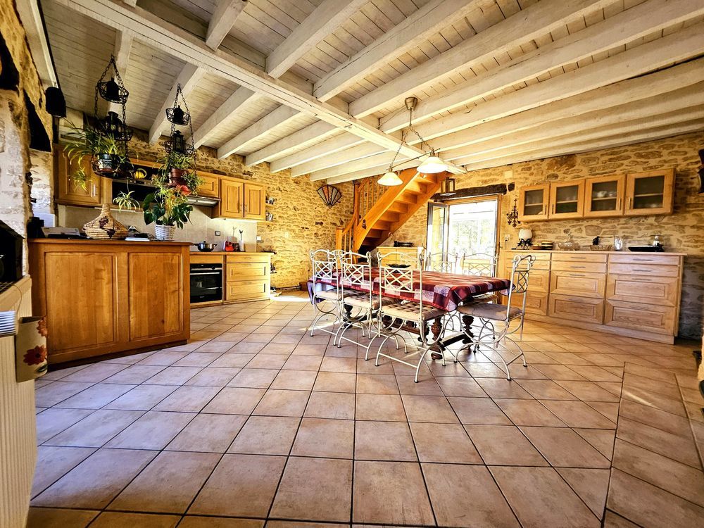 � vendre  Maison La Chapelle-Aubareil (24290)