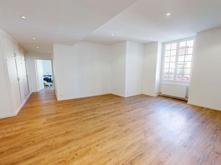  Appartement � vendre 4 pi�ces 81 m�