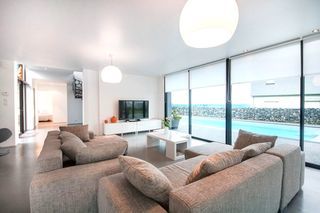  Maison � vendre 6 pi�ces 200 m�