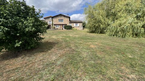   Maison ancienne 9 pi�ces Maison - 9 pi�ce(s) - 316 m�