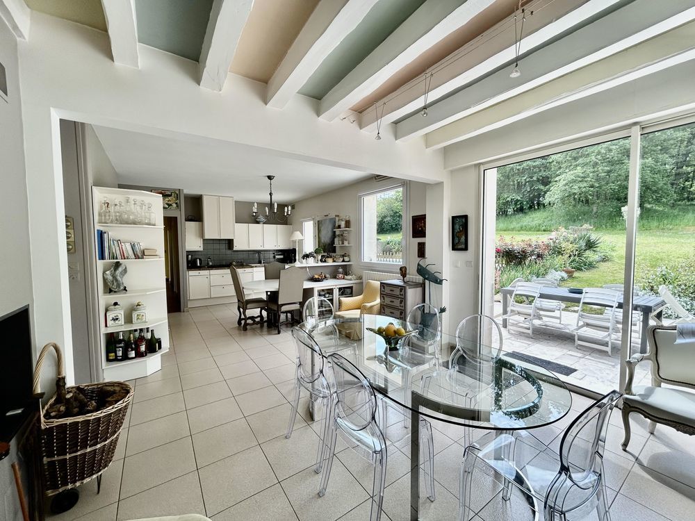 � vendre  Maison Savonni�res (37510)