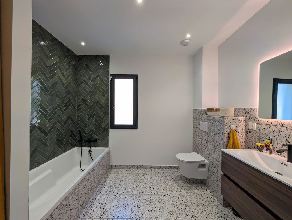 � vendre  Maison P�zenas (34120)