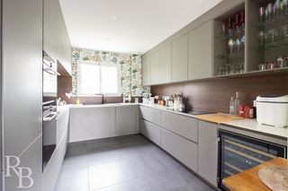  Maison � vendre 4 pi�ces 156 m�