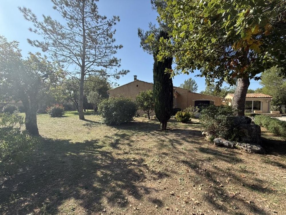 � vendre  Maison Saint-Saturnin-l�s-Apt (84490)