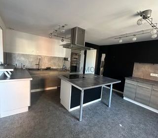  Maison � vendre 7 pi�ces 190 m�