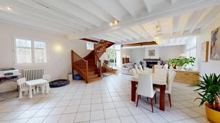  Maison � vendre 7 pi�ces 240 m�