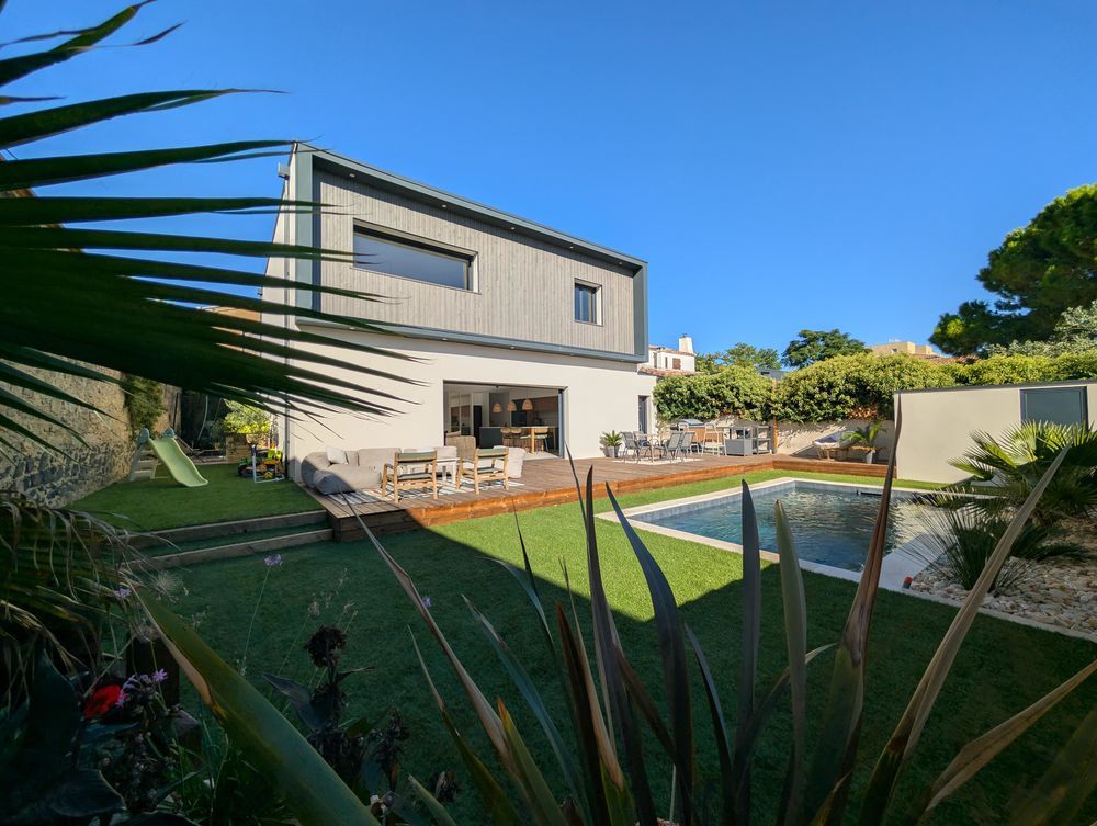 � vendre  Maison P�zenas (34120)