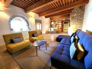  Maison � vendre 9 pi�ces 213 m�