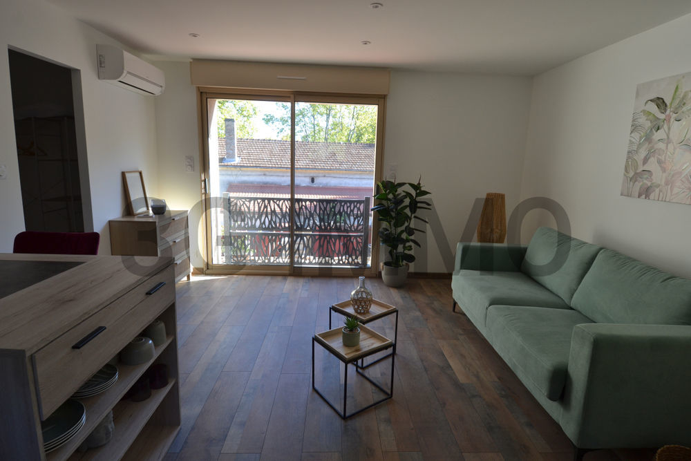 � vendre  Propri�t�/ch�teau Boll�ne (84500)