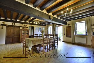  Maison � vendre 10 pi�ces 351 m�