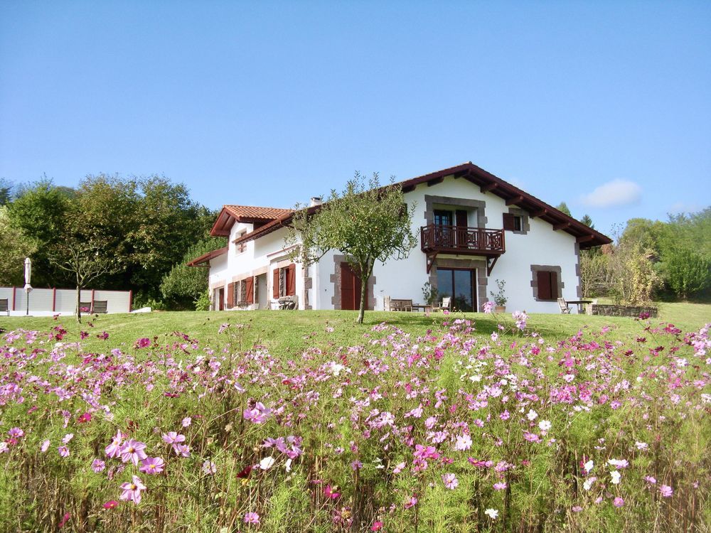 � vendre  Maison Saint-Jean-Pied-de-Port (64220)