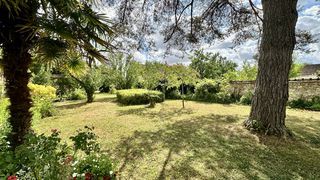  Maison � vendre 15 + pi�ces 352 m�