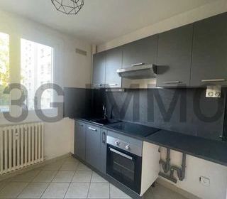  Appartement � vendre 4 pi�ces 82 m�