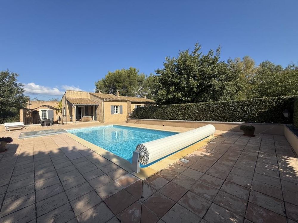 � vendre  Maison Saint-Saturnin-l�s-Apt (84490)