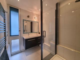  Appartement � vendre 4 pi�ces 77 m�