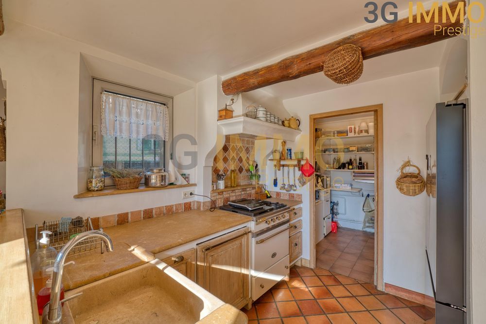 � vendre  Maison Uchaux (84100)