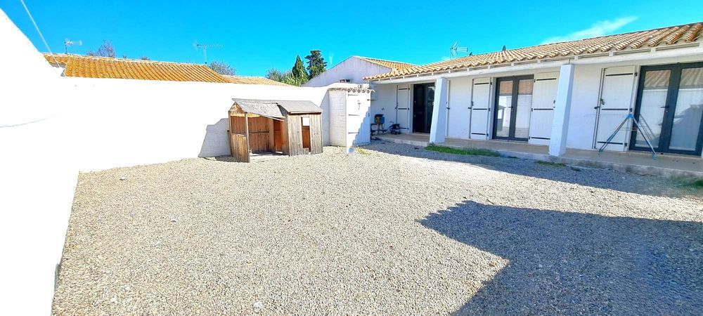 � vendre  Maison Saintes-Maries-de-la-Mer (13460)