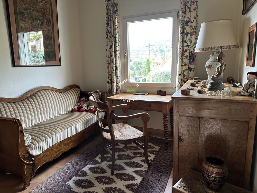 � vendre  Maison Peymeinade (06530)