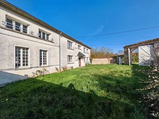  Maison � vendre 9 pi�ces 240 m�