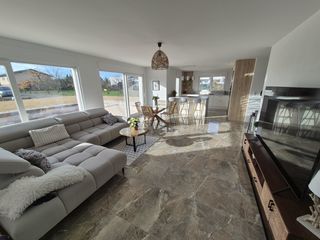  Maison � vendre 7 pi�ces 194 m�