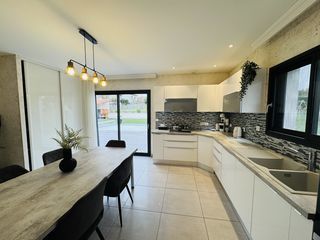  Maison � vendre 7 pi�ces 190 m�